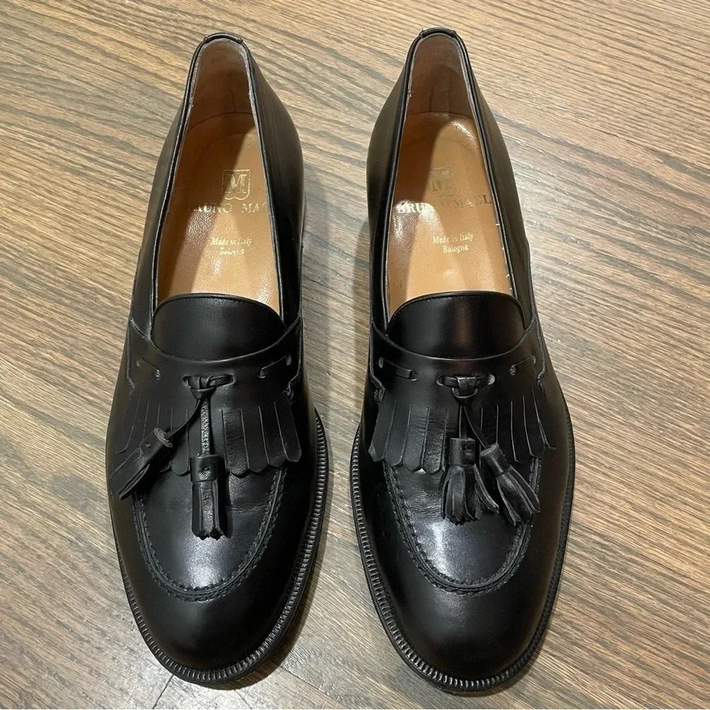Bruno Magli Black Leather Slip On Tassel Loafers Shoes size 9